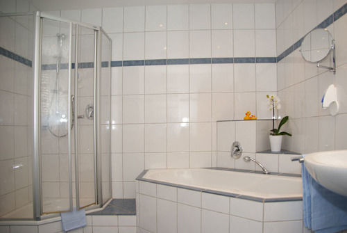 Huenerbein's Posthotel Hotel