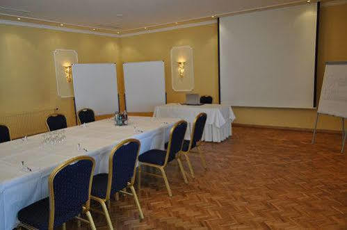 Huenerbein's Posthotel 3*
